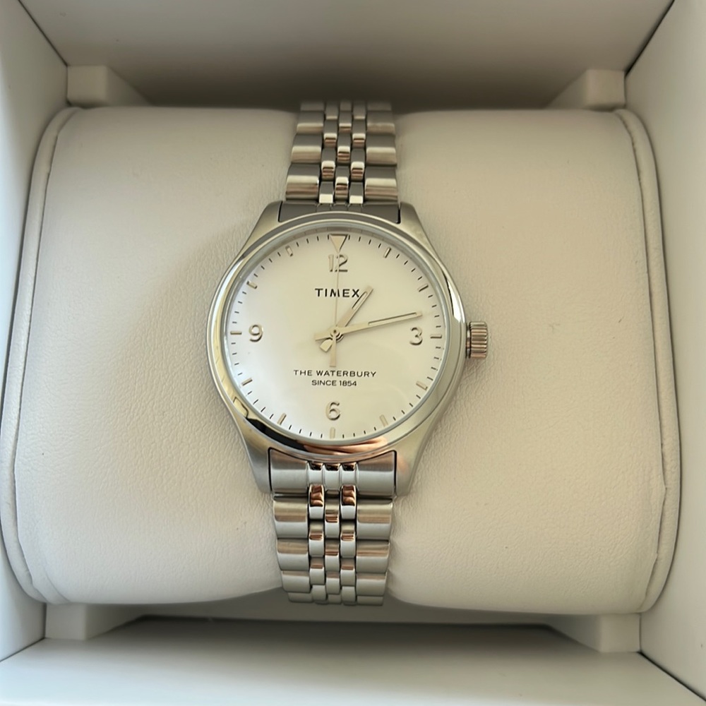 TIMEX Silver watch